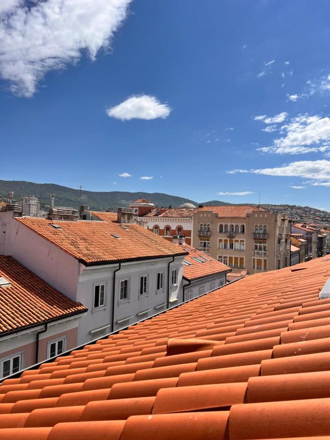 Mansarda Mazzini Apartment Triest Exterior foto