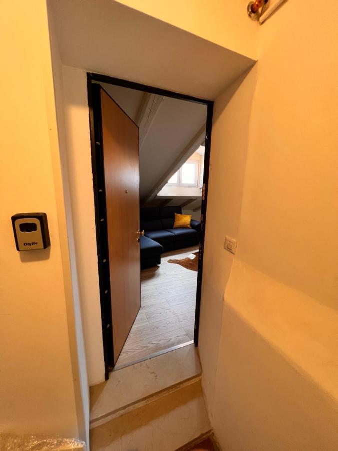 Mansarda Mazzini Apartment Triest Exterior foto