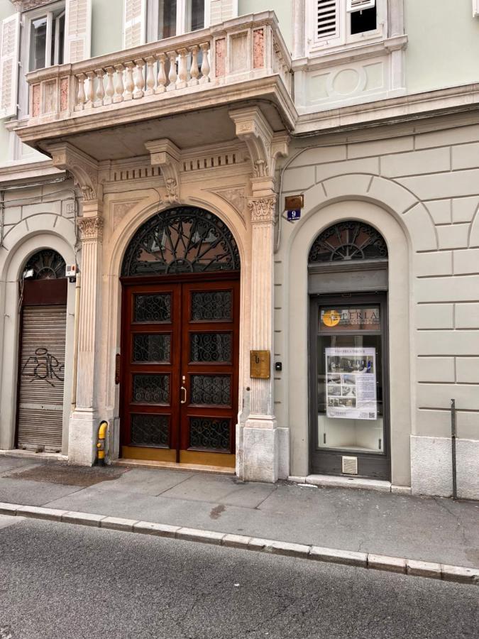 Mansarda Mazzini Apartment Triest Exterior foto